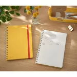 Leitz COSY Soft touch spirálfüzet (B5), meleg sárga, vonalas