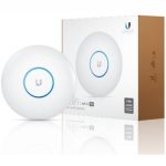 Ubiquiti UAP-AC-PRO AC1750 bel- és kültéri Access point